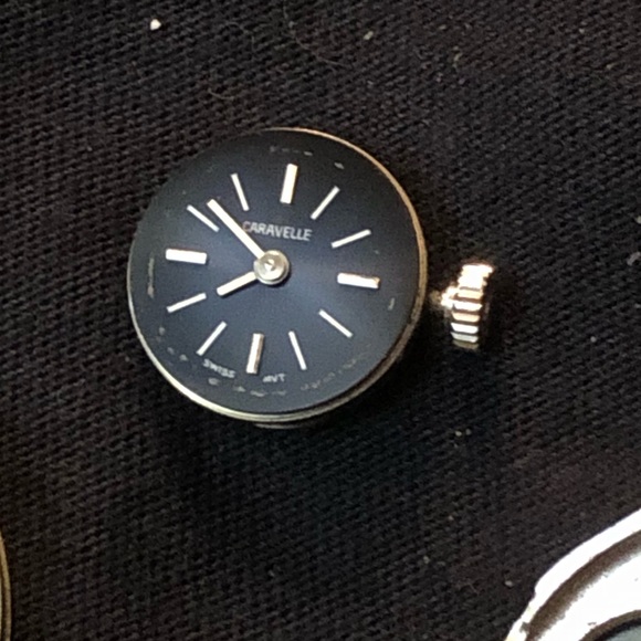 Caravelle by bulova watch simple but elegant - Picture 10 of 12